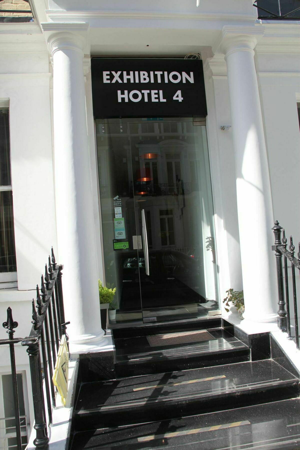Exhibition Court Hotel 4 Лондон Екстер'єр фото